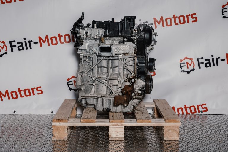 Moteur automobile d'occasion en excellent état disponible pour l'achat