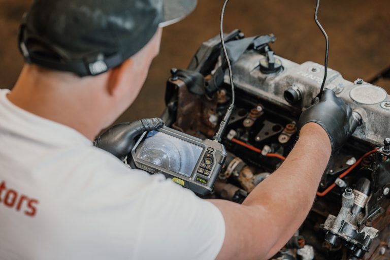 Moteur d'occasion présenté avec le prix et les spécifications techniques pour l'acheteur éclairé